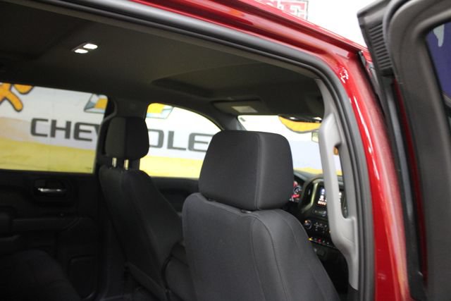 Used 2022 Chevrolet Silverado 1500 Custom w/ Safety Confidence Package RWD image 10