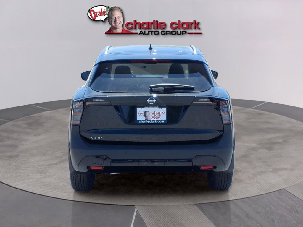 New 2027 Nissan Kicks SV w/ Rock Creek Edition AWD/4WD image 4
