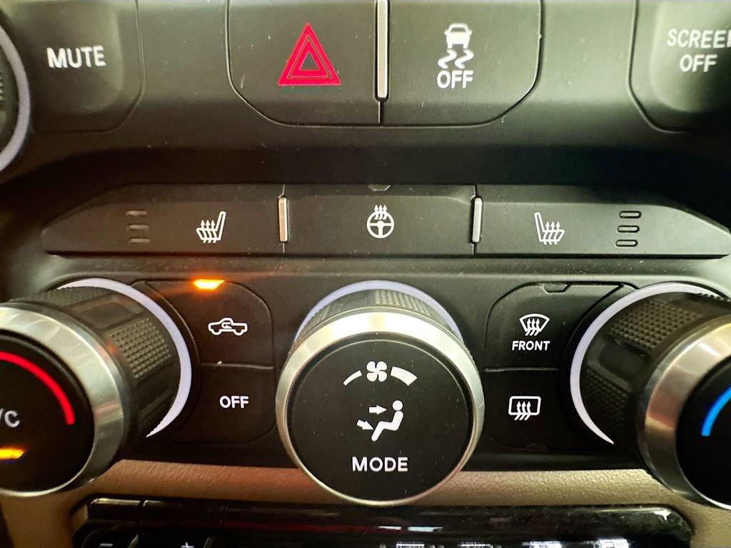 Used 2022 RAM 2500 Laramie AWD/4WD image 23