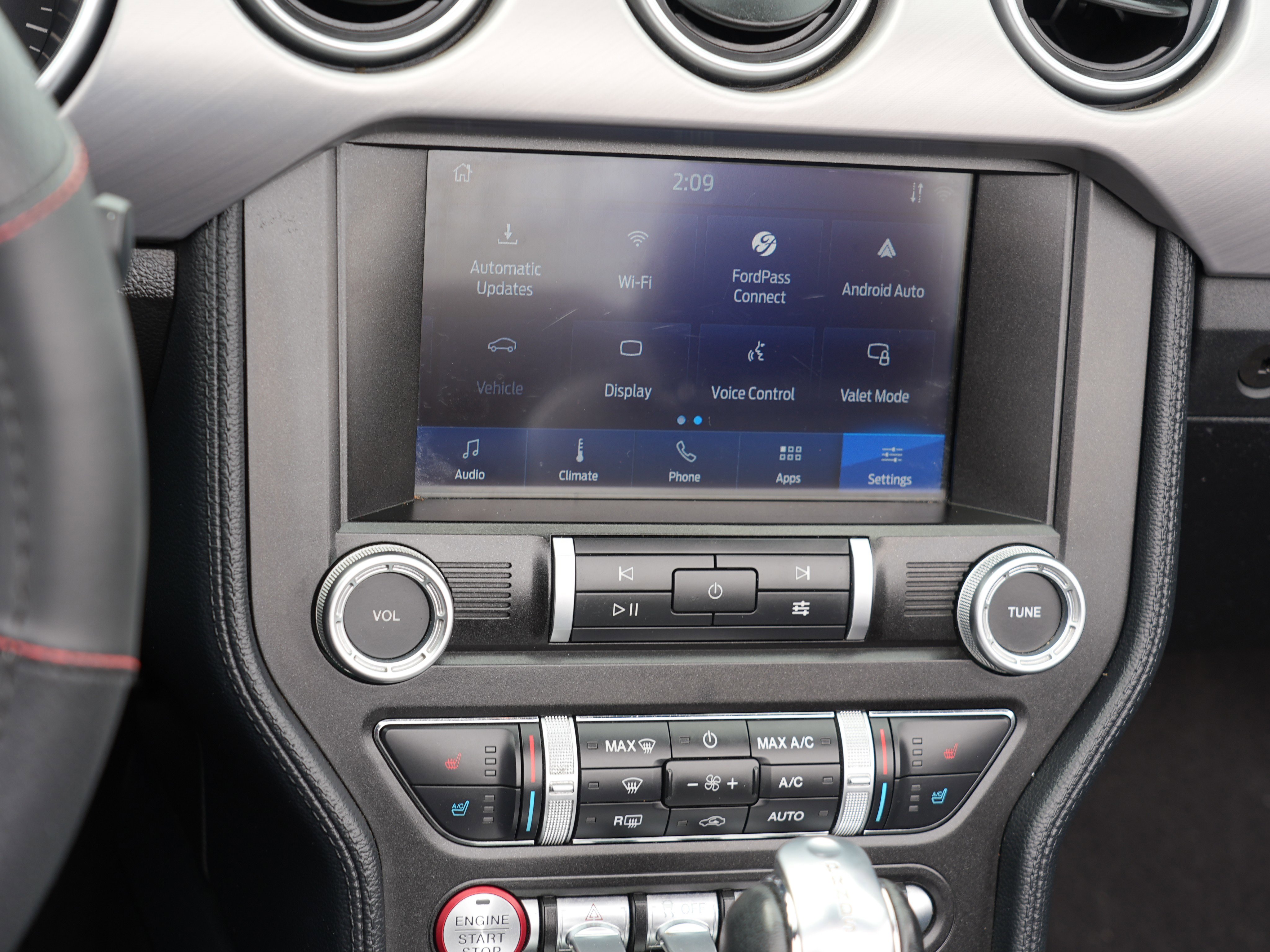 Used 2022 Ford Mustang Premium image 27