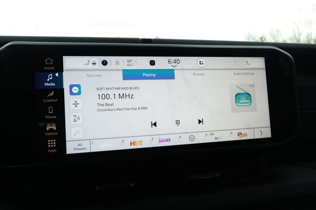 New 2026 Jeep Gladiator Sahara image 16