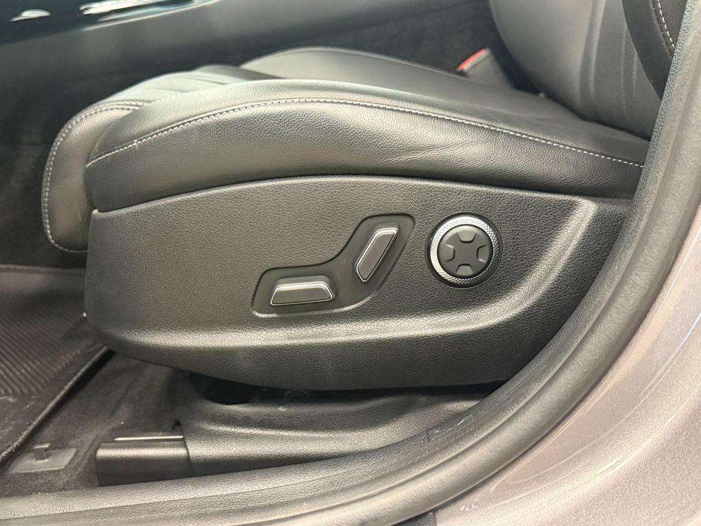 Used 2023 Genesis G80 2.5T AWD/4WD image 14