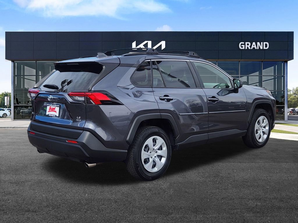 Used 2019 Toyota RAV4 LE w/ All Weather Liner Package image 5