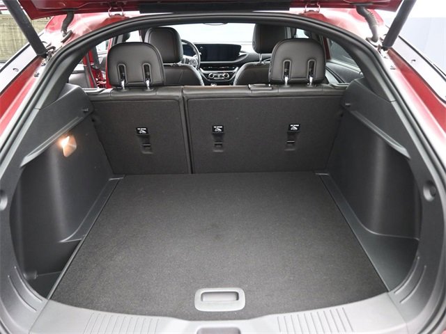 Used 2024 Buick Envista Sport Touring w/ Convenience I Package image 14