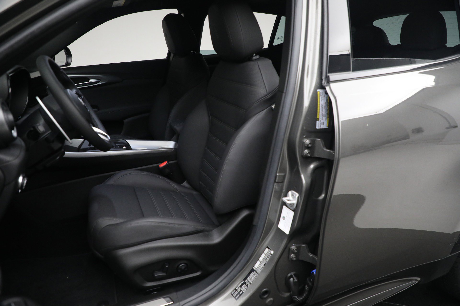 Used 2024 Alfa Romeo Tonale Veloce image 21