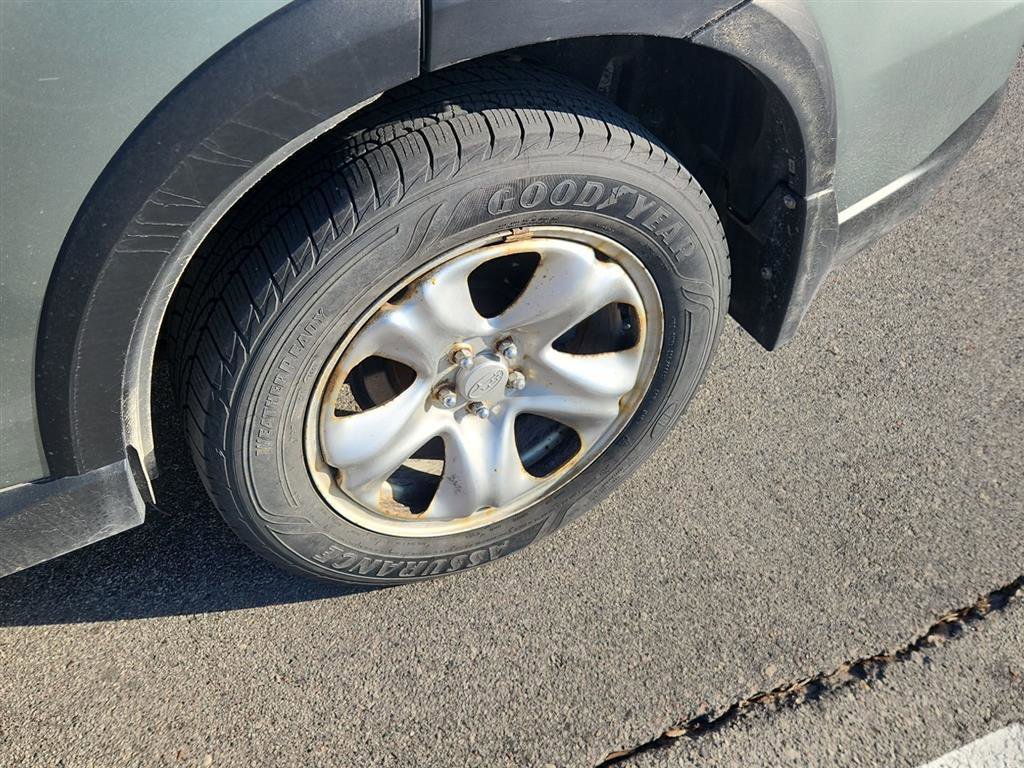 Used 2014 Subaru Forester 2.5i image 8