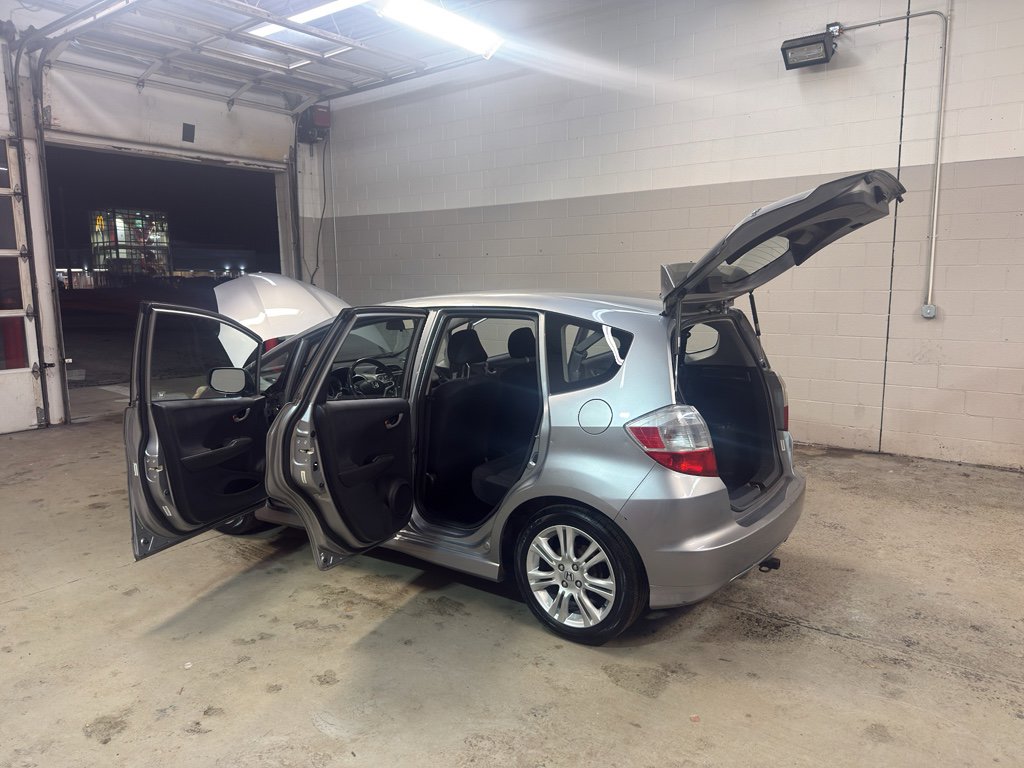 Used 2010 Honda Fit Sport image 11