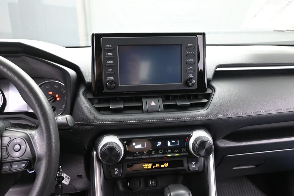 Used 2019 Toyota RAV4 LE w/ All Weather Liner Package AWD/4WD image 25