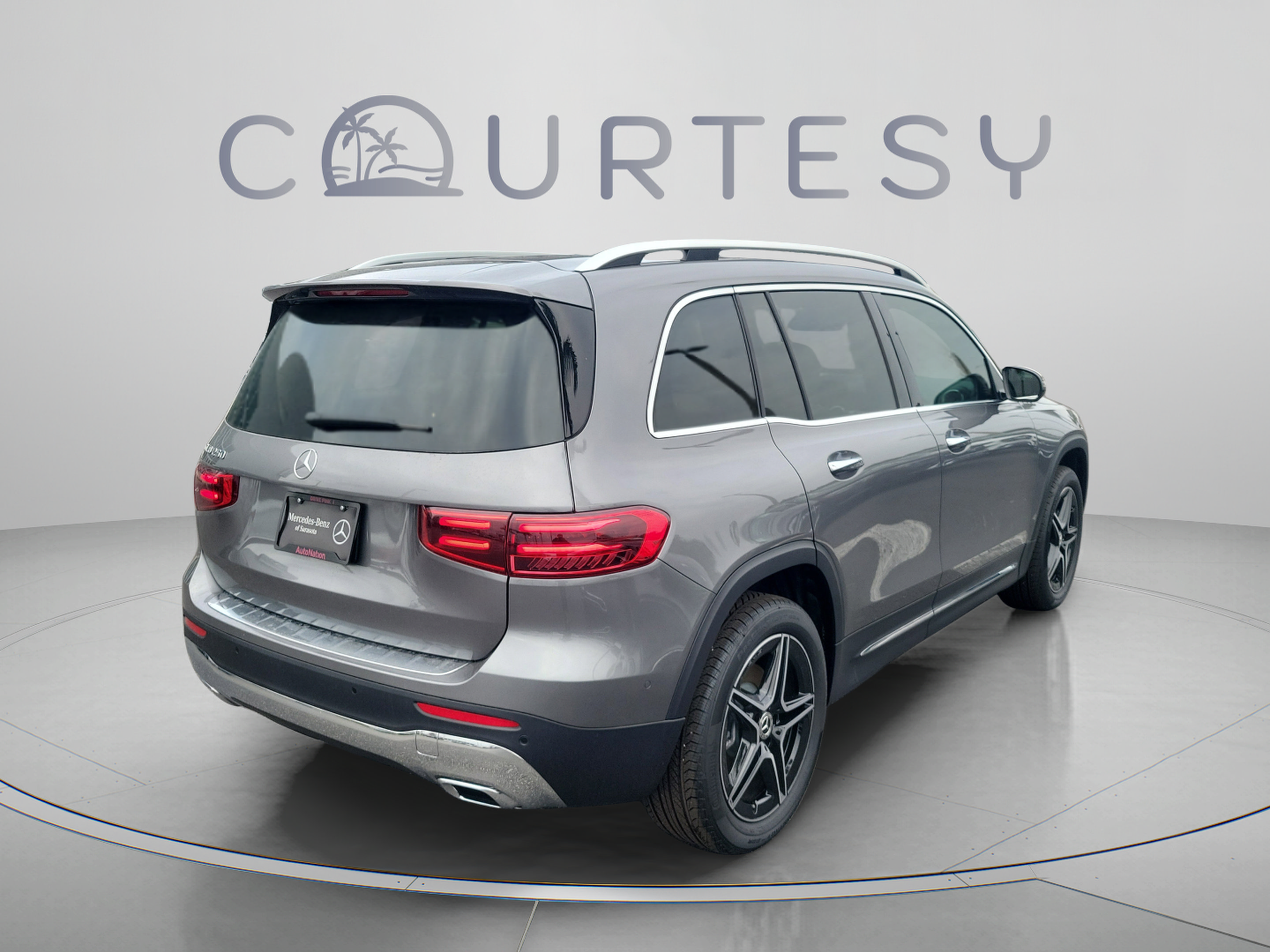 Certified 2026 Mercedes-Benz GLB 250 image 3