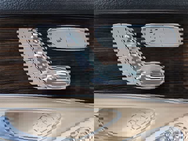 Used 2022 Mercedes-Benz GLC 300 4MATIC image 18