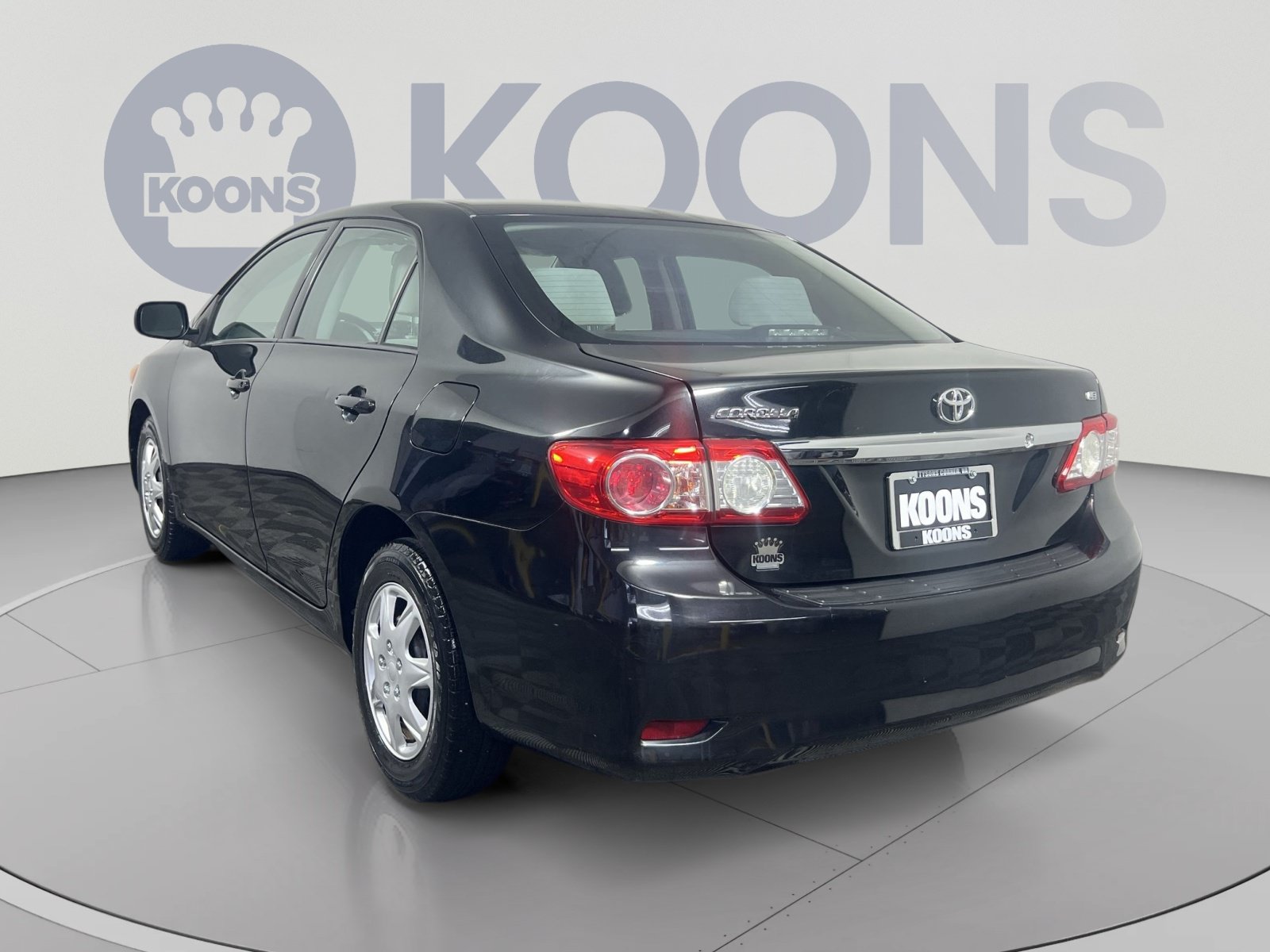 Used 2011 Toyota Corolla LE w/ Preferred Accessory Pkg FWD image 4