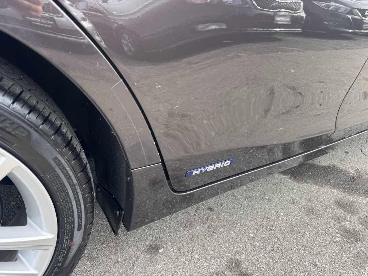 Used 2016 Lexus CT 200h w/ Accessory Package image 8