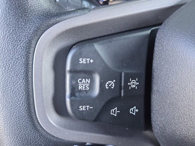 Used 2024 Ford Bronco Badlands image 25