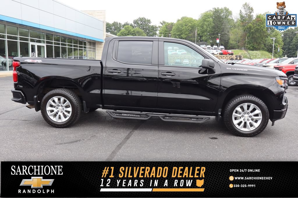 Used 2023 Chevrolet Silverado 1500 Custom AWD/4WD image 1