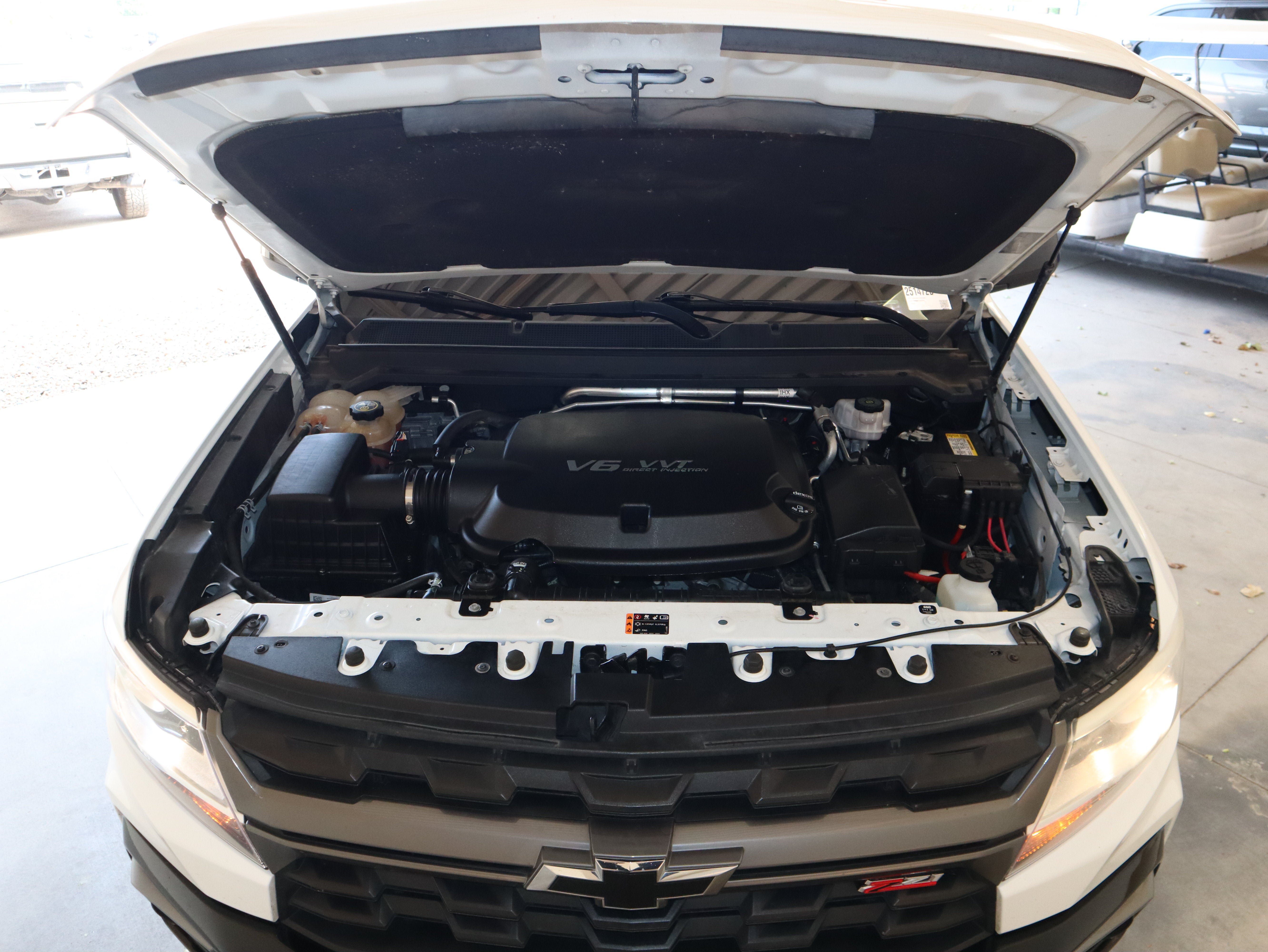 Used 2022 Chevrolet Colorado Z71 AWD/4WD image 21