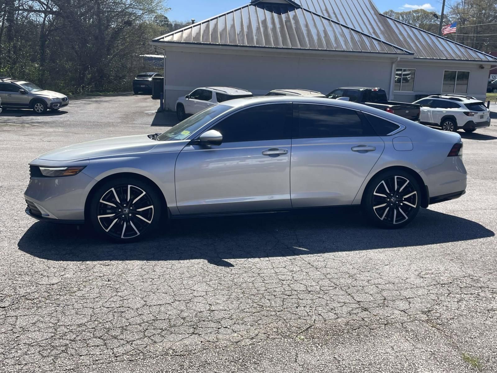 Used 2024 Honda Accord Touring image 8