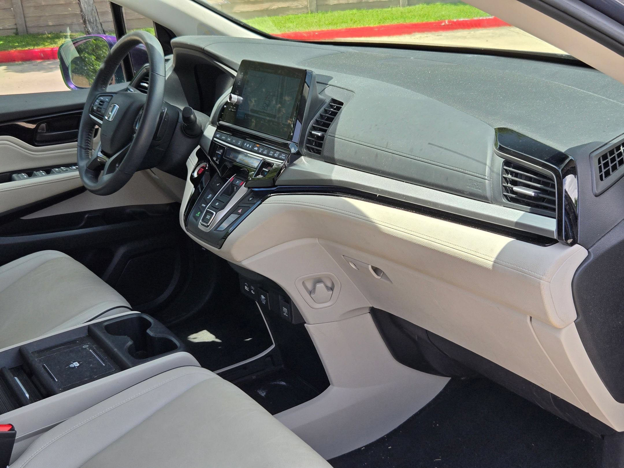 Used 2025 Honda Odyssey Touring image 28