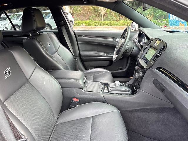 Used 2020 Chrysler 300 S w/ Safetytec Plus Group image 28