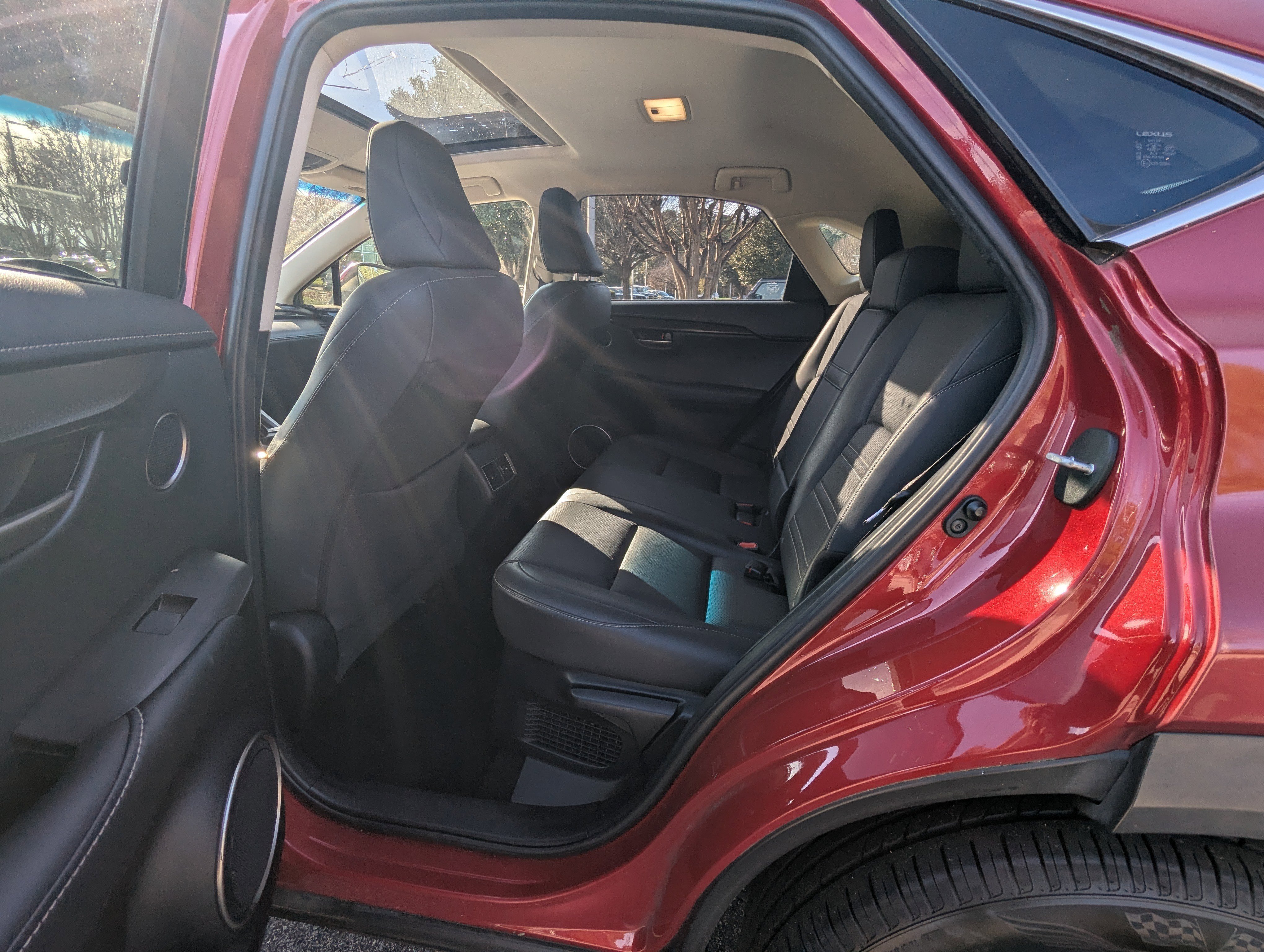 Used 2016 Lexus NX 300h AWD image 11