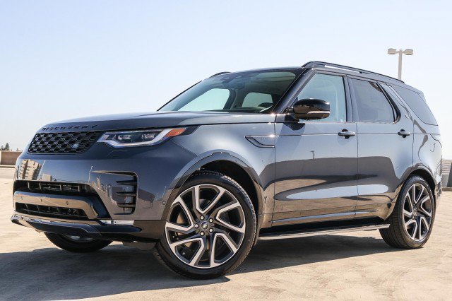 Certified 2025 Land Rover Discovery Dynamic SE