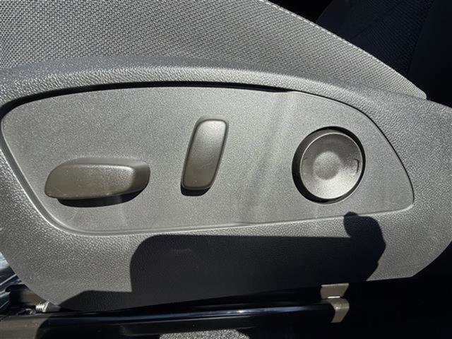 New 2026 Chevrolet Traverse LT w/ LPO, Floor Liner Package image 15