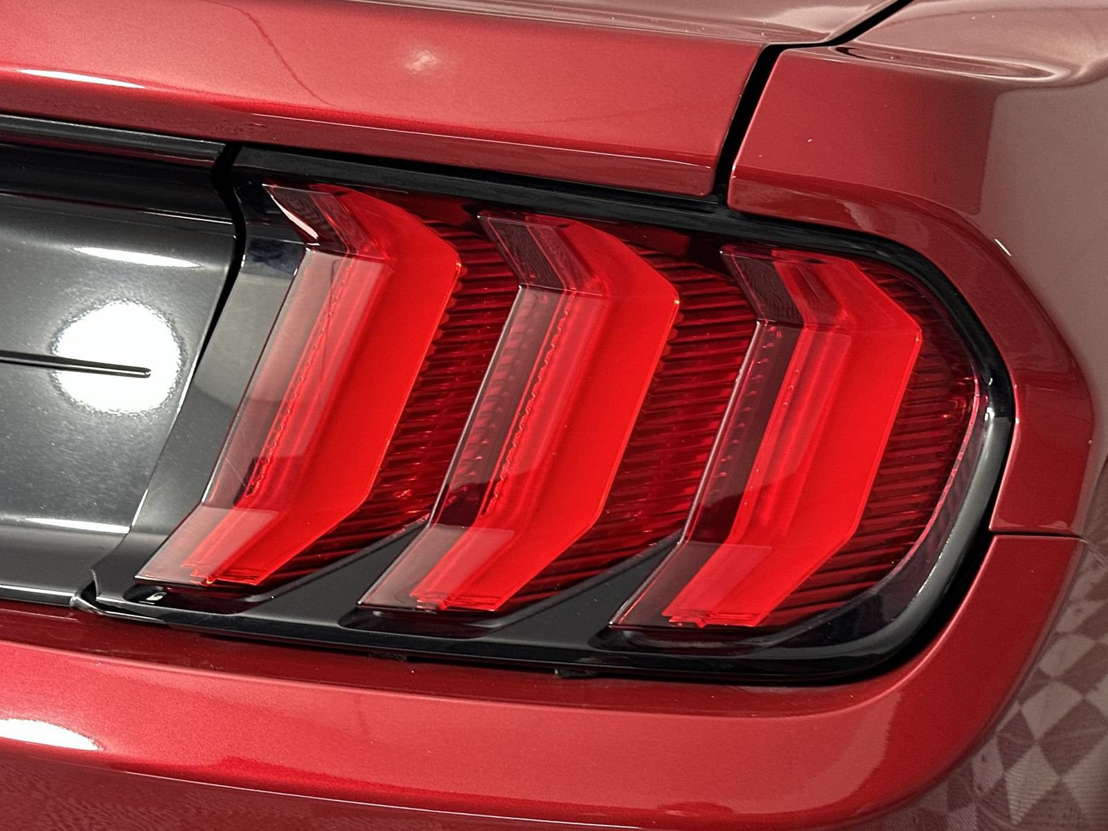 Used 2022 Ford Mustang Coupe w/ Equipment Group 101A RWD image 25