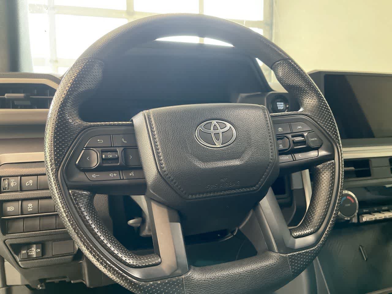 Used 2024 Toyota Tacoma SR5 AWD/4WD image 14