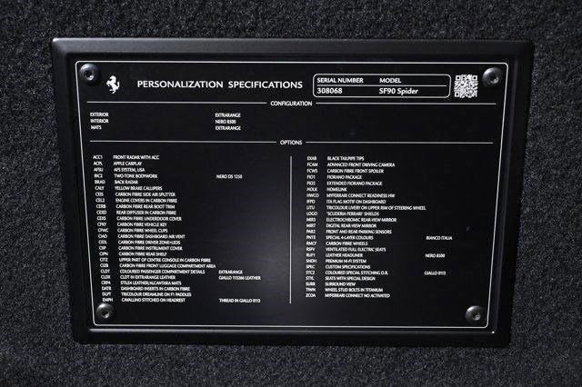 Used 2024 Ferrari SF90 Spider image 40