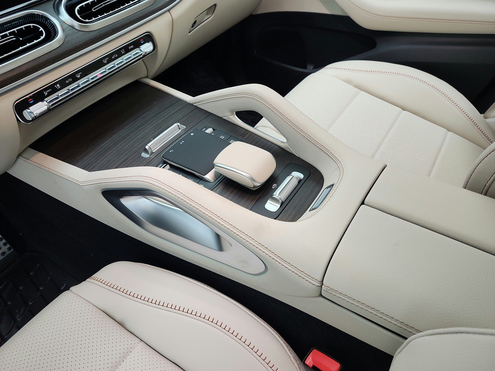 New 2027 Mercedes-Benz GLS 450 4MATIC image 10