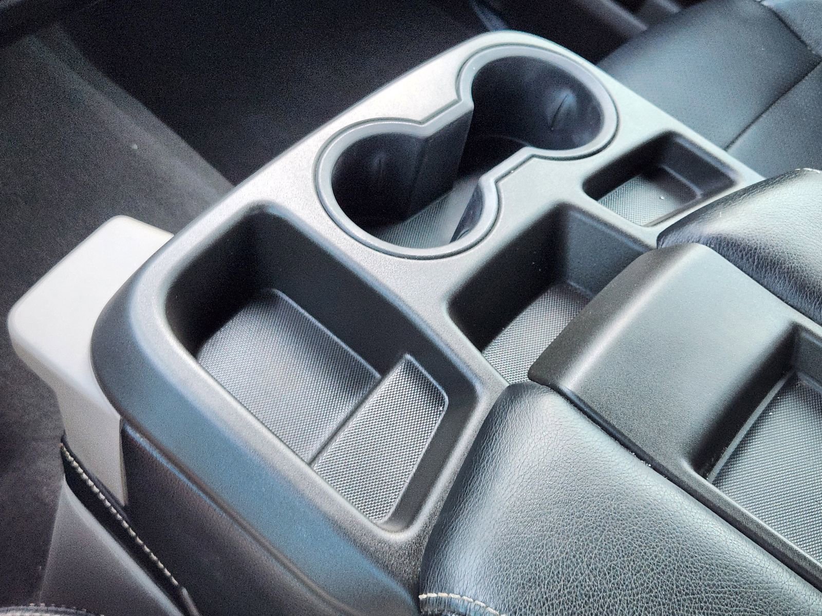 Used 2019 Chevrolet Silverado 1500 LT w/ Texas Edition image 22