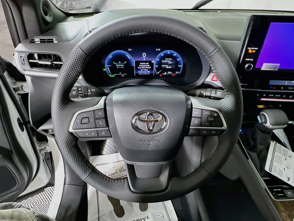 New 2026 Toyota Sienna Limited AWD/4WD image 10