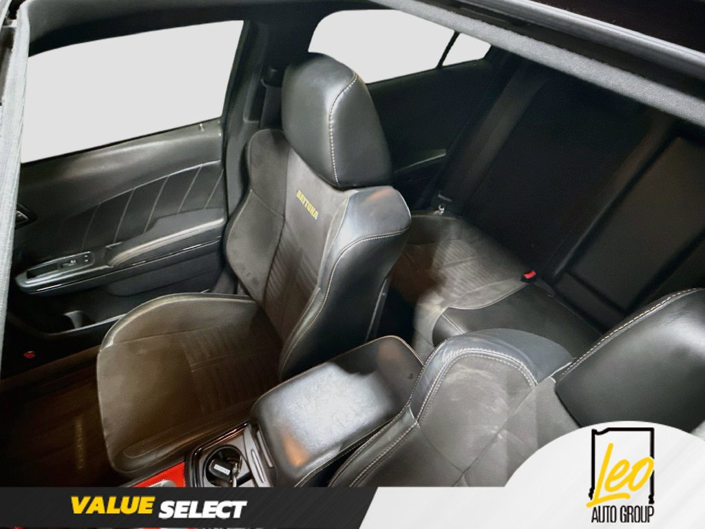 Used 2017 Dodge Charger R/T RWD image 24