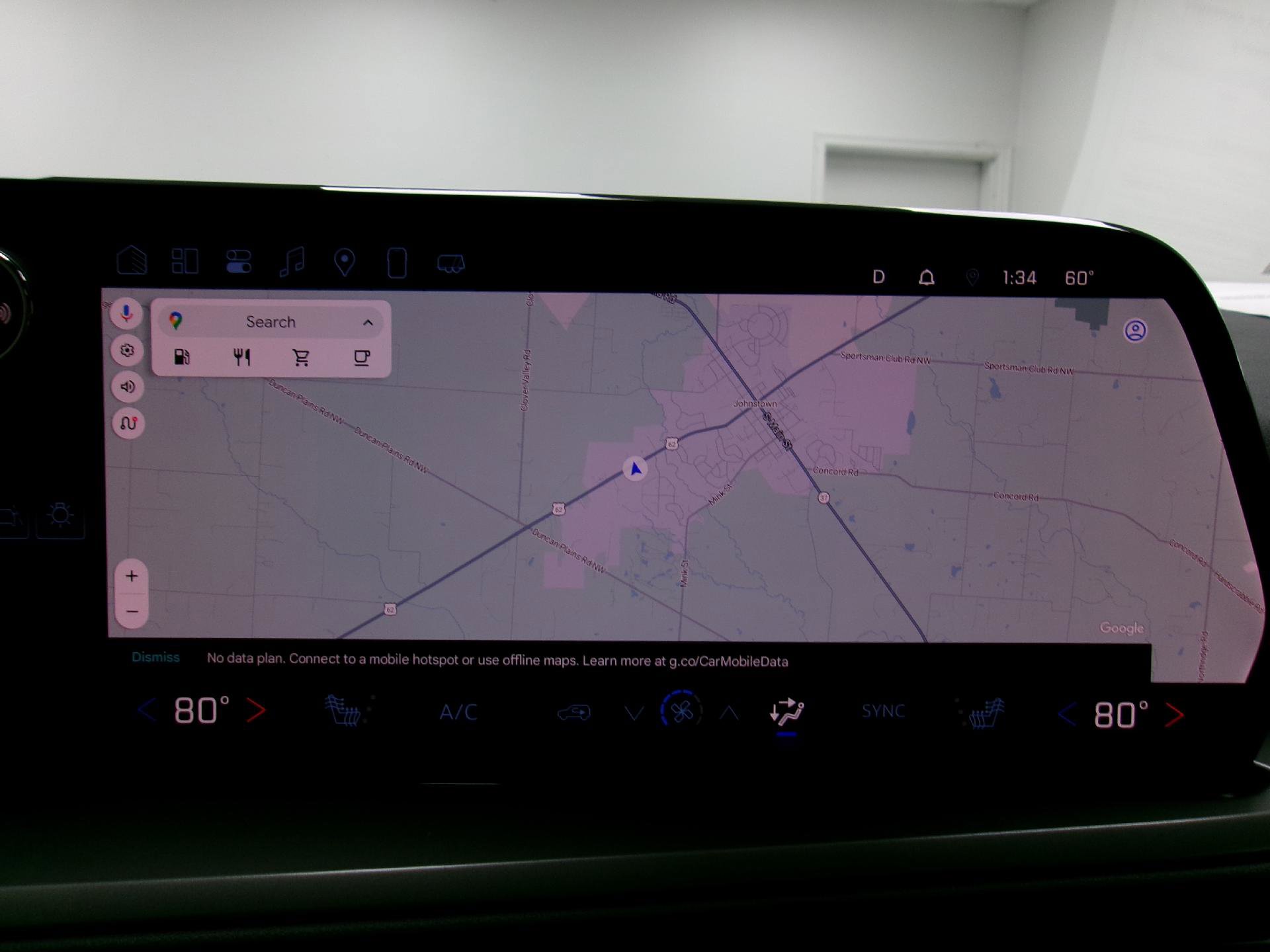 Certified 2025 Chevrolet Traverse LT w/ Driver Confidence Package image 4