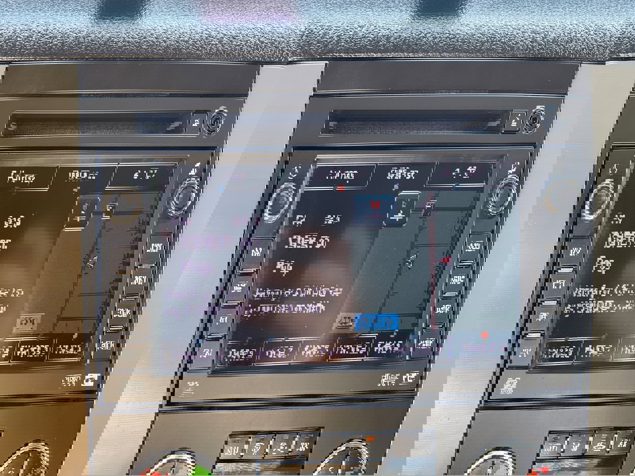 Used 2008 Chevrolet Suburban LT image 20