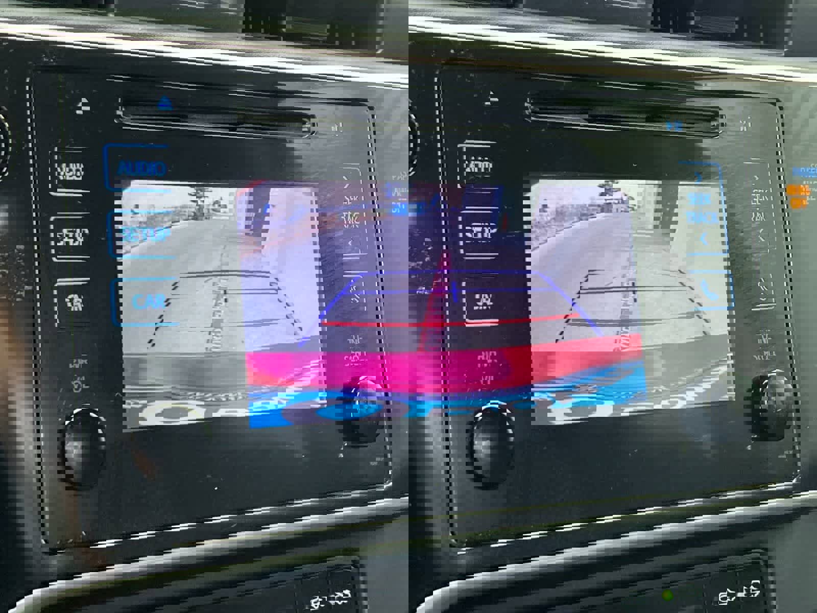 Used 2019 Toyota Corolla LE image 19