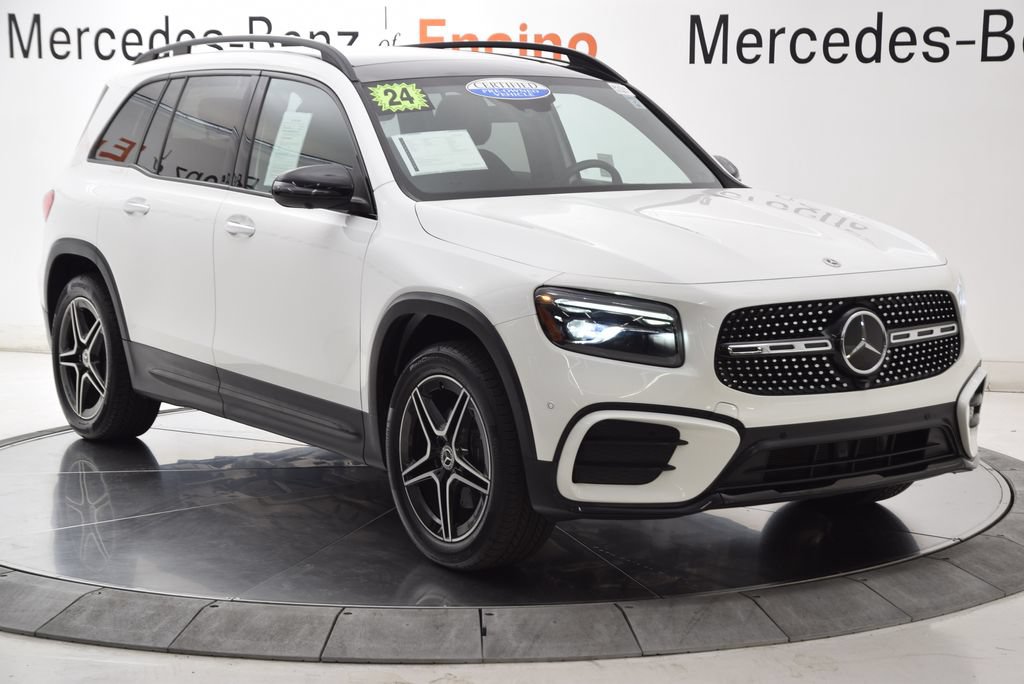 Certified 2024 Mercedes-Benz GLB 250 4MATIC w/ Pinnacle Package image 8