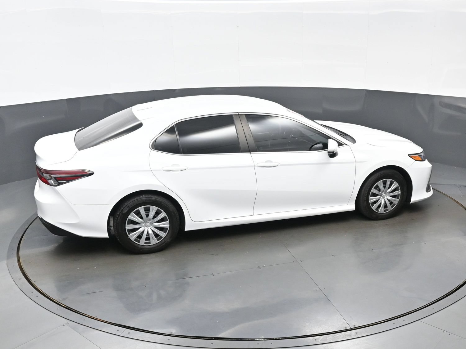 Used 2023 Toyota Camry LE FWD image 42