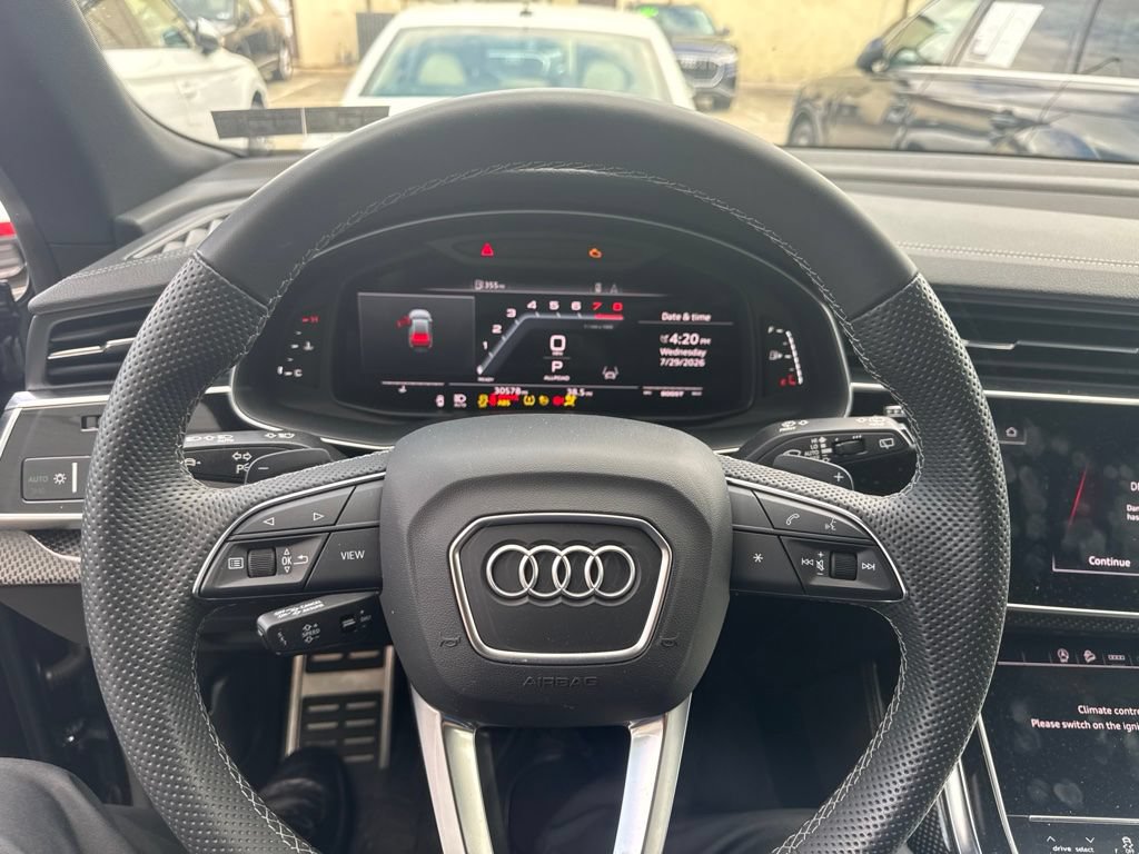 Certified 2023 Audi SQ8 Premium Plus w/ Executive Package AWD/4WD image 16