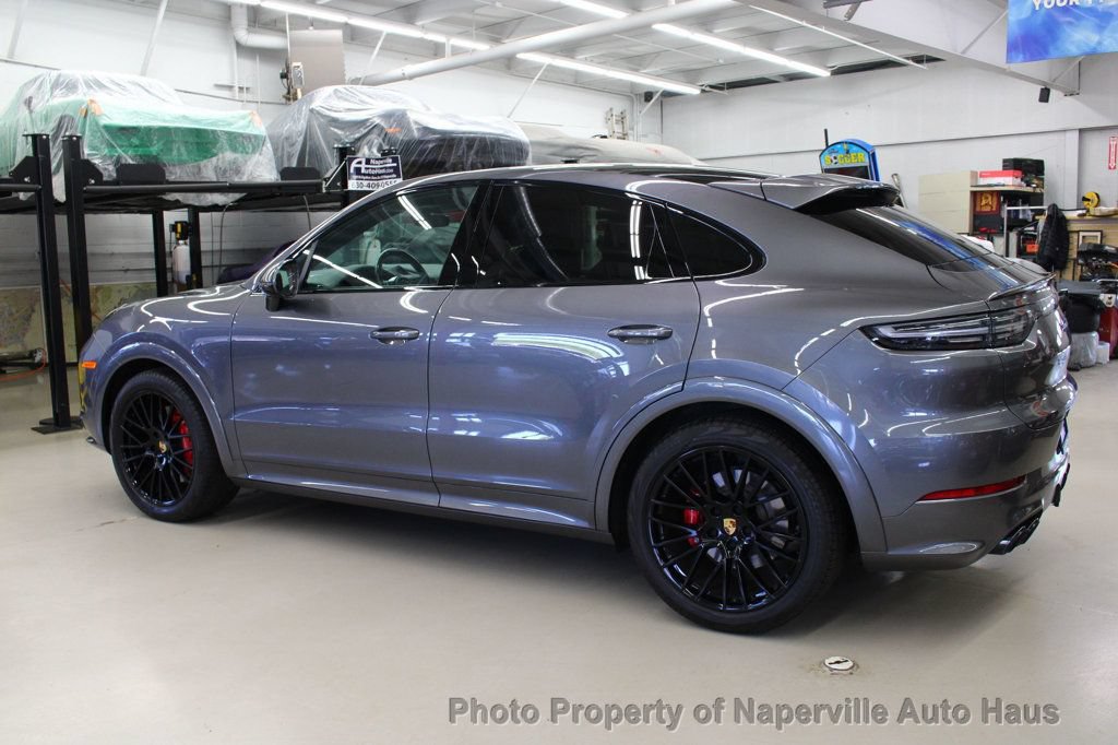 Used 2023 Porsche Cayenne GTS w/ Premium Package AWD/4WD image 5