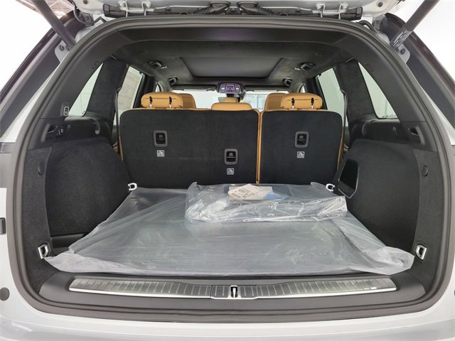 New 2025 Jeep Grand Cherokee Summit image 17