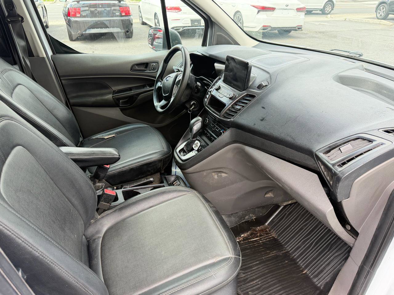Used 2019 Ford Transit Connect XL image 13