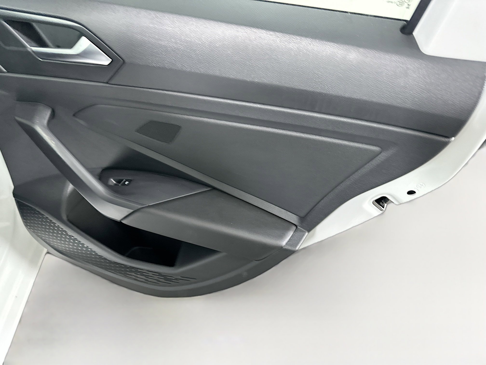 Used 2025 Volkswagen Jetta S image 28