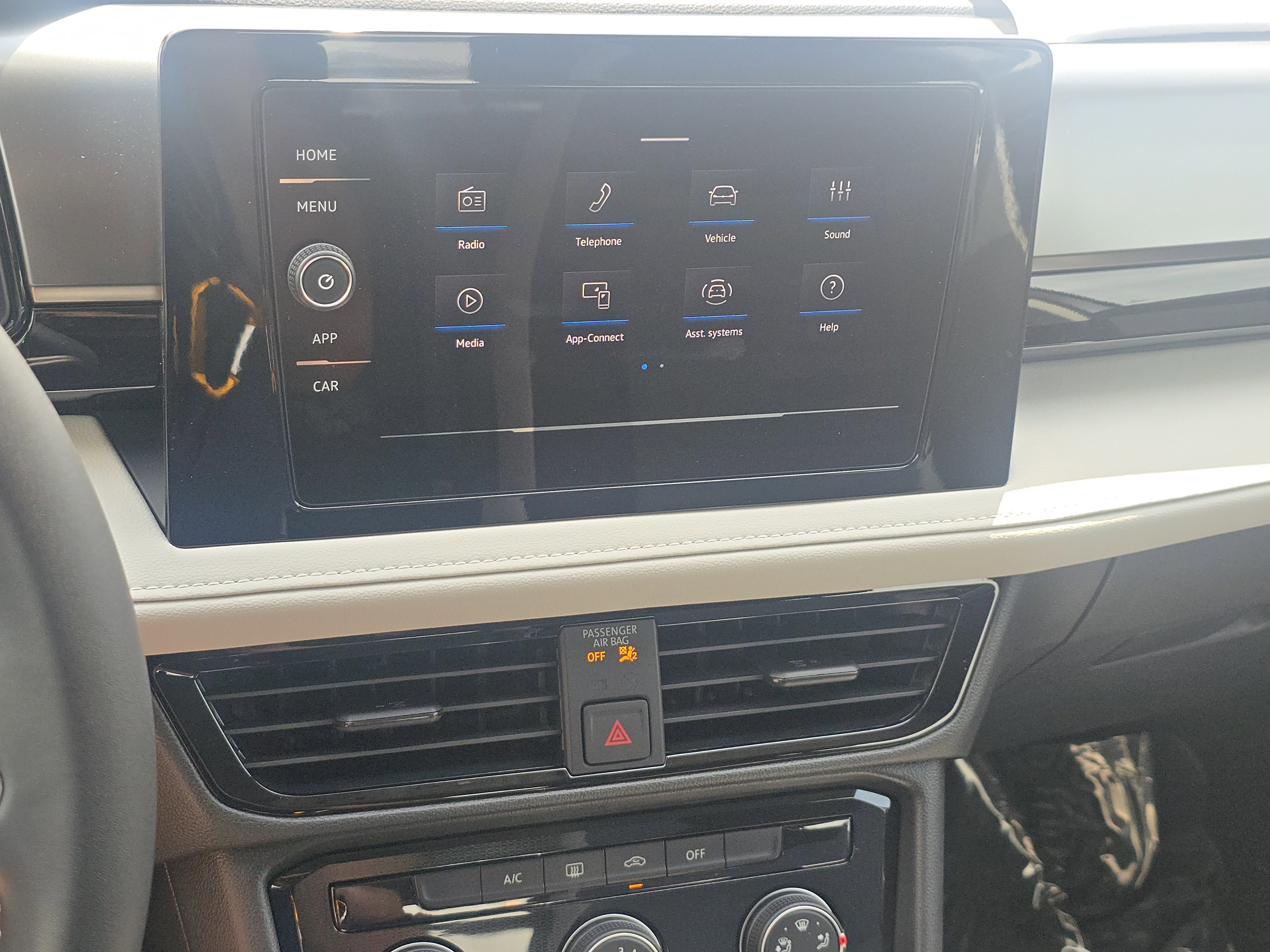 New 2025 Volkswagen Taos S image 26