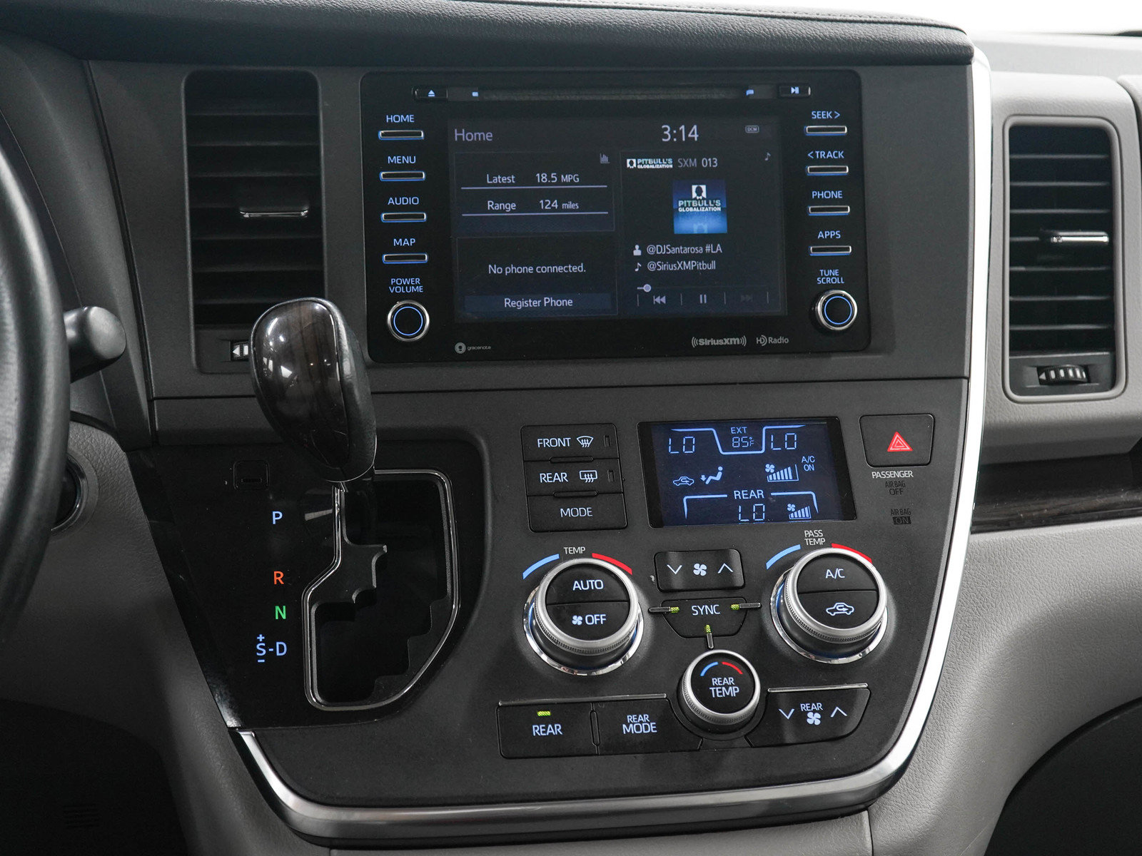 Used 2019 Toyota Sienna XLE FWD image 19