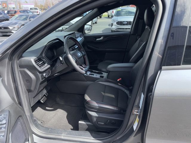 Certified 2024 Ford Escape ST-Line w/ Tech Pack #1 AWD/4WD image 22