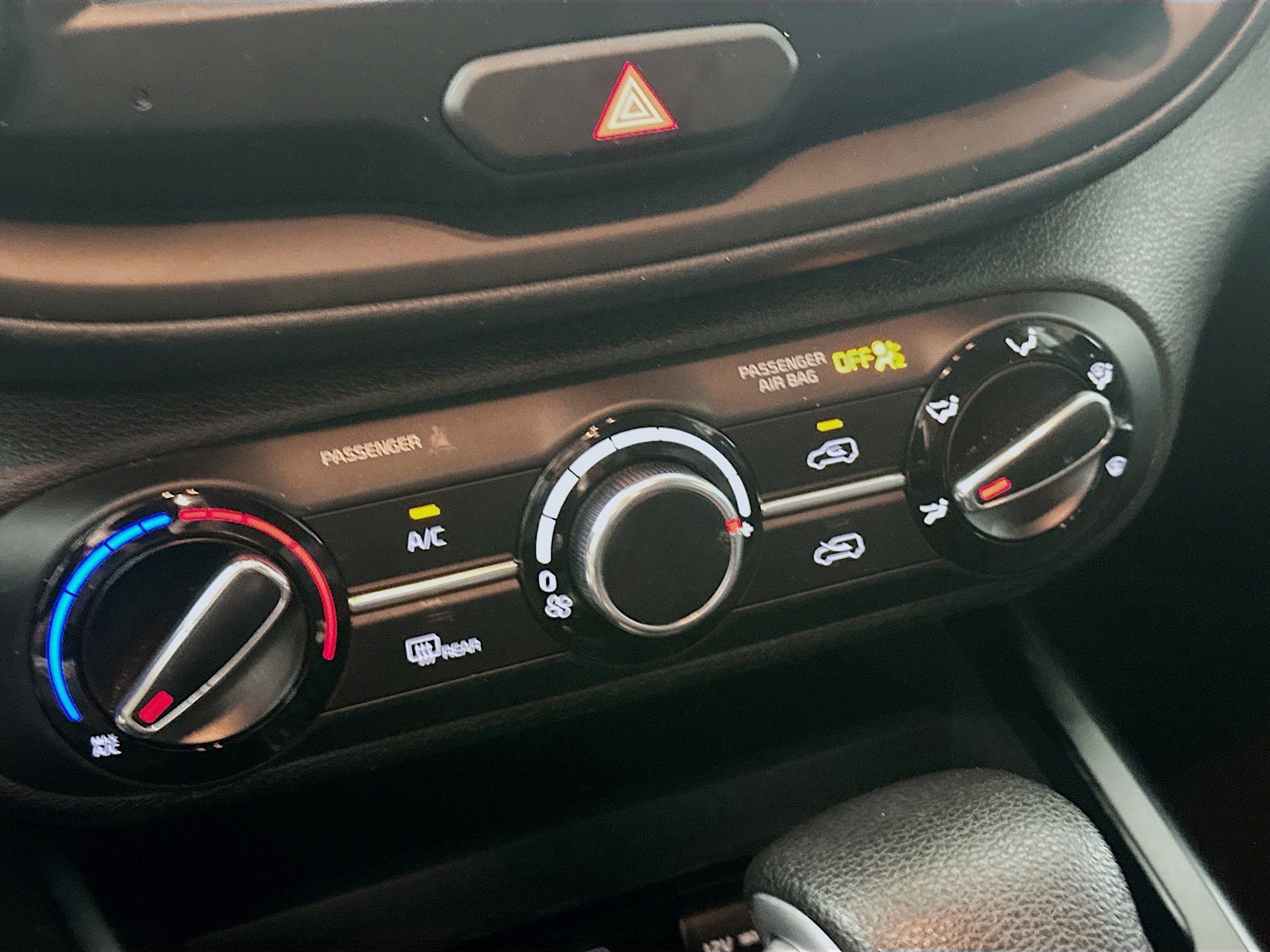 Used 2024 Kia Soul LX image 22