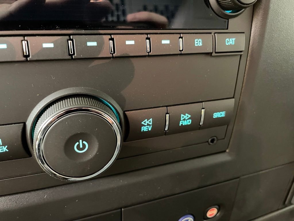 New 2025 Chevrolet Express 3500 Extended w/ Driver Convenience Package image 25