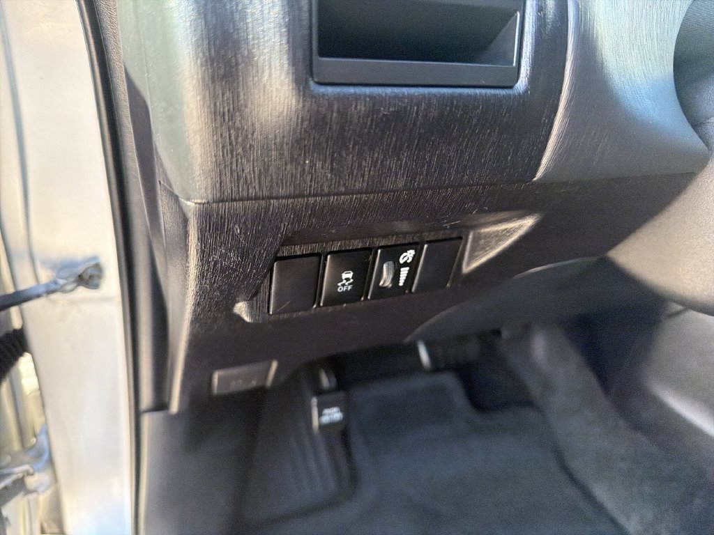 Used 2015 Toyota Prius V Four FWD image 11