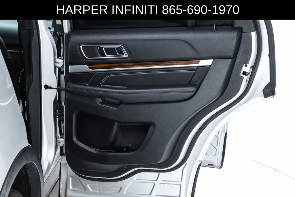 Used 2019 Ford Explorer Limited w/ Class III Trailer Tow Package FWD image 31