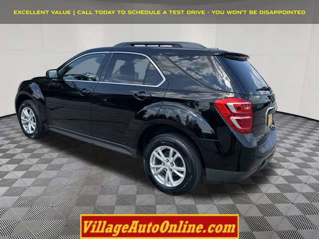 Used 2017 Chevrolet Equinox LT w/ Convenience Package AWD/4WD image 2